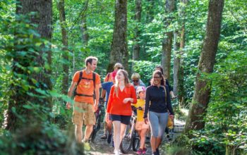 Randonnées en Auvergne au Printemps